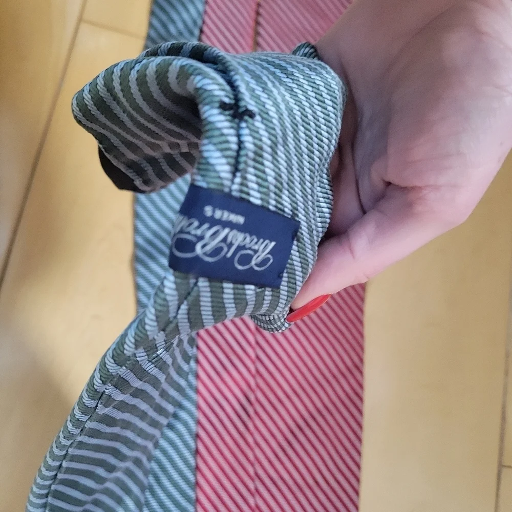 Croft & Barrow Brooks Brothers Makers Bill Blass Men’s Tie Bundle of 3